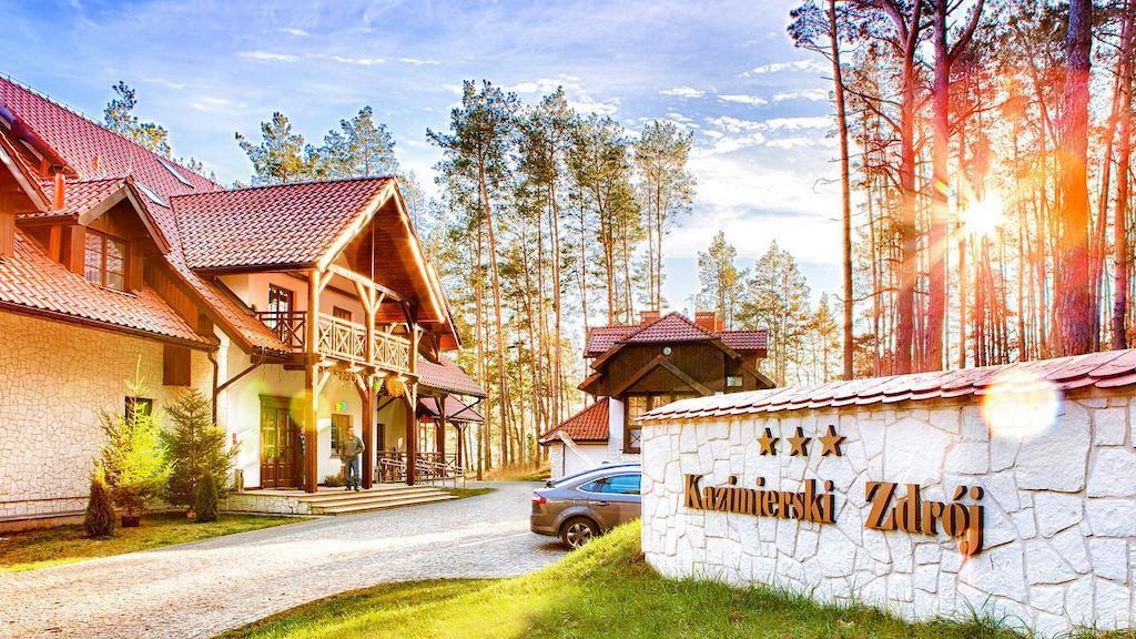 Hotel Kazimierski Zdroj Janowiec Exterior photo